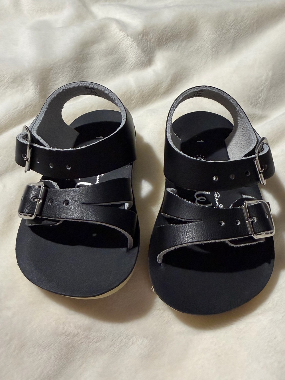 Salt Water Sun San Sea Wees Kids Black Adjustable Buckle Sandals Black Size 1